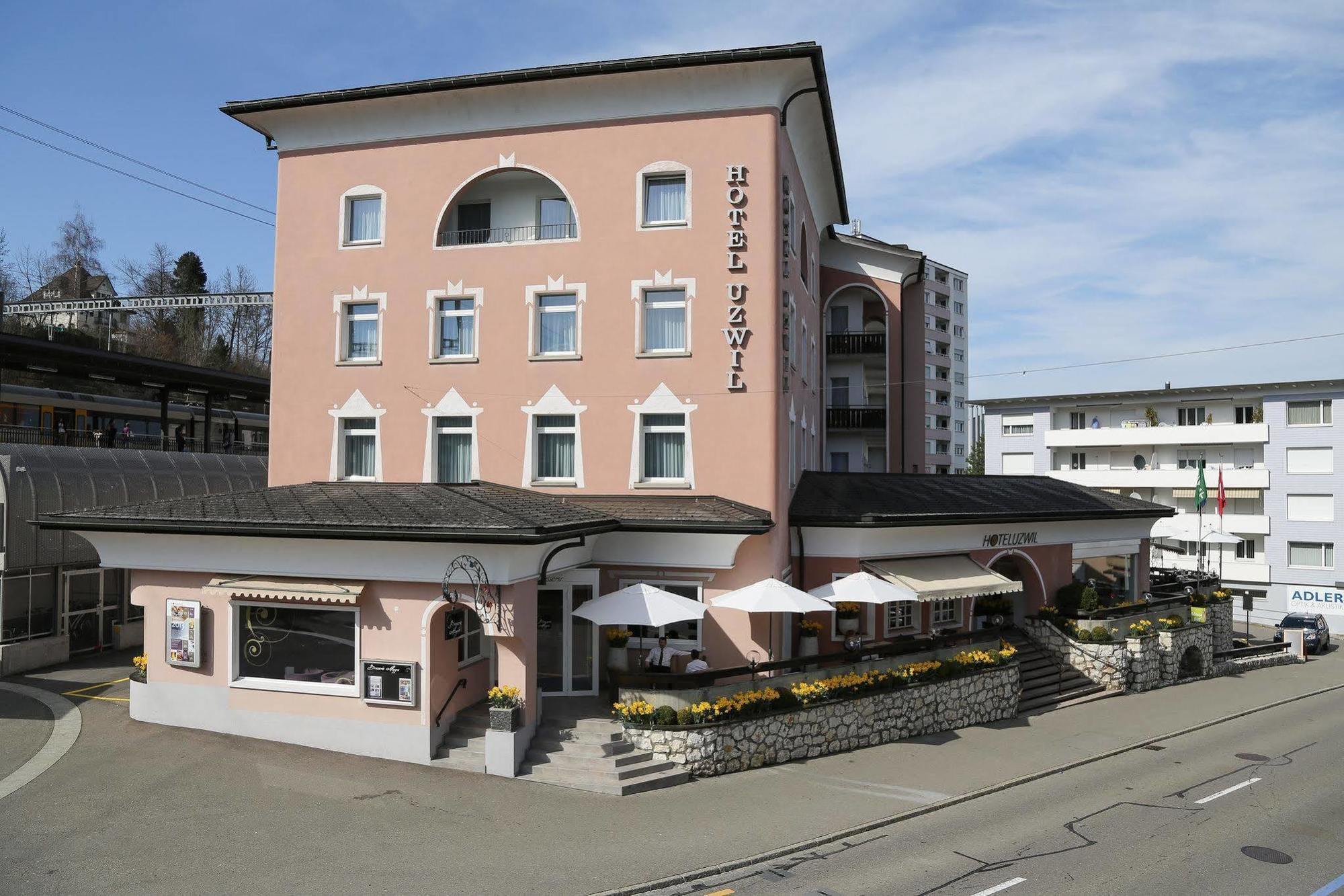 Hotel Uzwil Exteriör bild